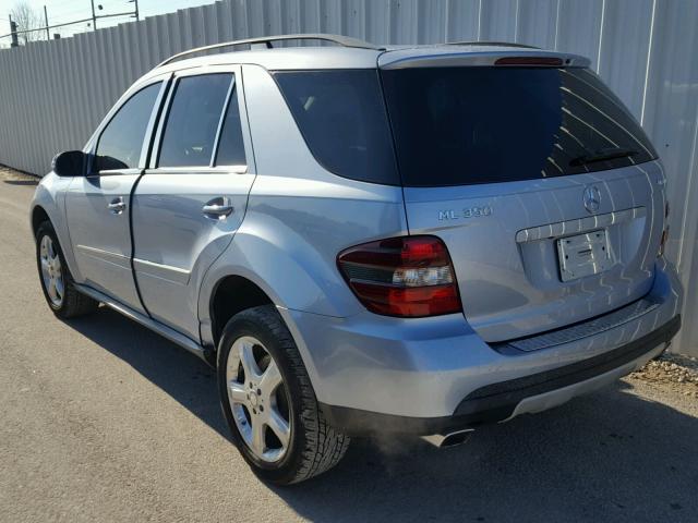 4JGBB86E48A388386 - 2008 MERCEDES-BENZ ML 350 BLUE photo 3