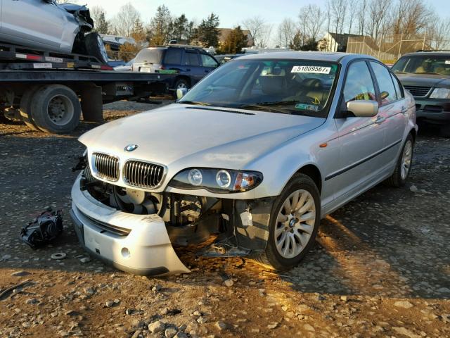 WBAEV33482KL77641 - 2002 BMW 325 I SILVER photo 2