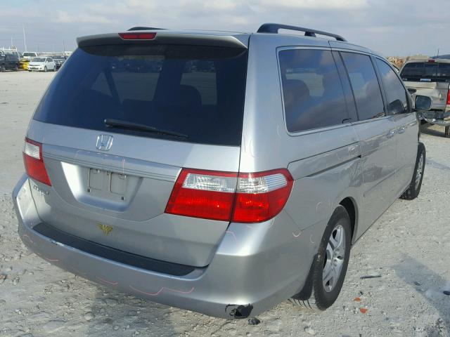 5FNRL38636B462751 - 2006 HONDA ODYSSEY EX SILVER photo 4