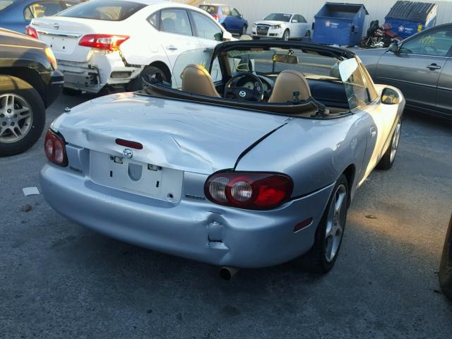 JM1NB353X20231544 - 2002 MAZDA MX-5 MIATA SILVER photo 4