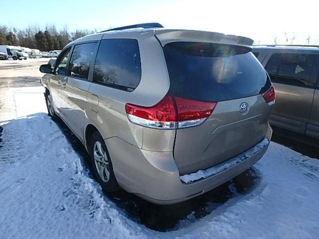 5TDKK3DC0ES417065 - 2014 TOYOTA SIENNA LE TAN photo 3