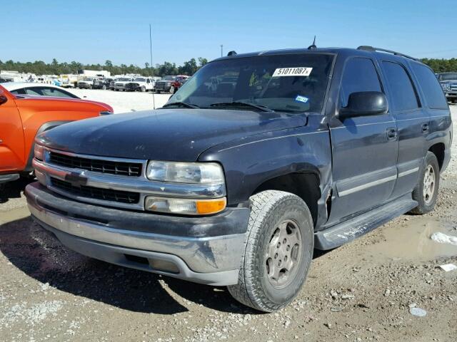 1GNEC13Z44J315985 - 2004 CHEVROLET TAHOE C150 BLACK photo 2