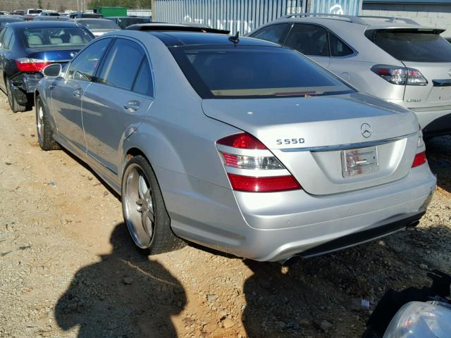 WDDNG71X08A154404 - 2008 MERCEDES-BENZ S 550 SILVER photo 3