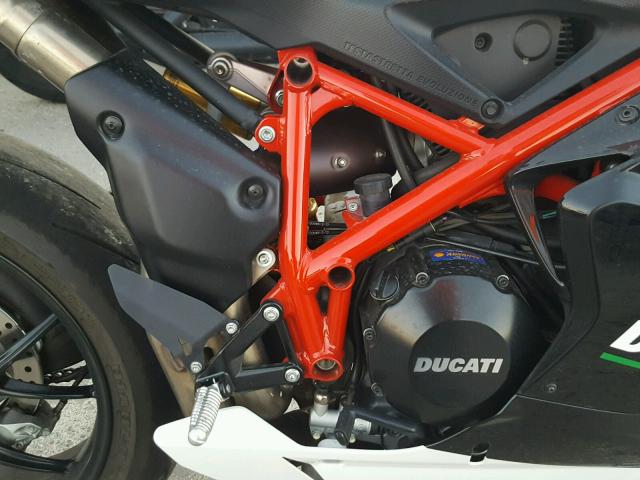 ZDM1XBMV4CB021125 - 2012 DUCATI SUPERBIKE RED photo 7