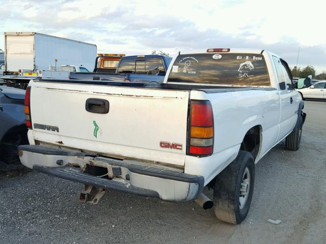 1GTHC29U55E298311 - 2005 GMC SIERRA C25 WHITE photo 4