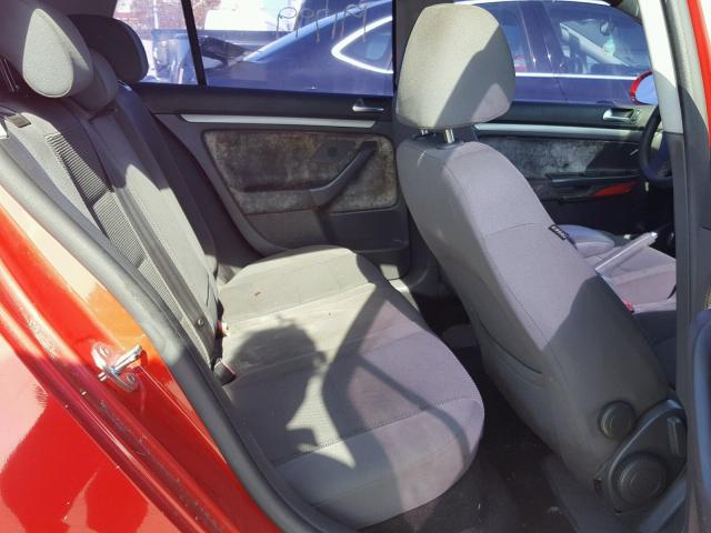 WVWDA71K38W088235 - 2008 VOLKSWAGEN RABBIT RED photo 6