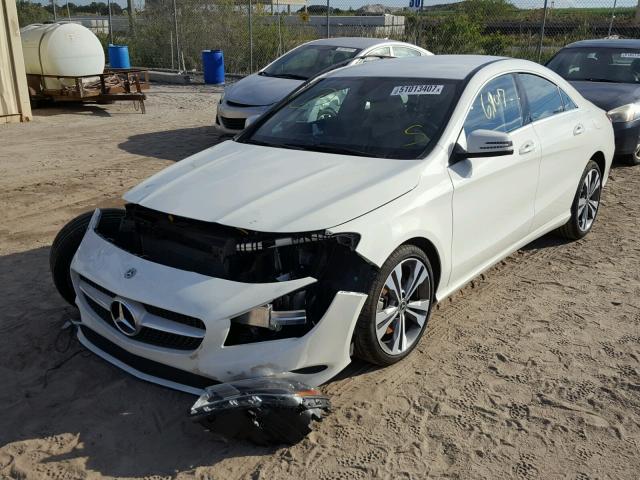 WDDSJ4EB6JN518714 - 2018 MERCEDES-BENZ CLA 250 WHITE photo 2