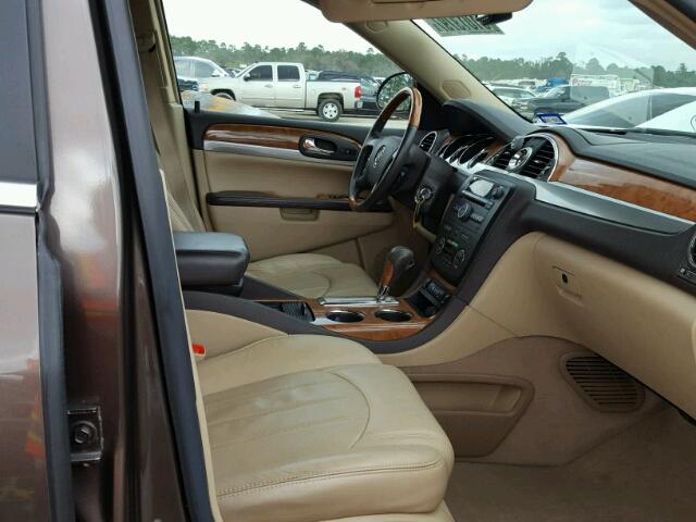 5GAER23748J258075 - 2008 BUICK ENCLAVE CX BROWN photo 5