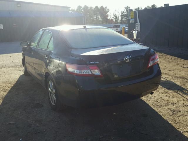 4T1BF3EK2BU176283 - 2011 TOYOTA CAMRY BASE BLACK photo 3