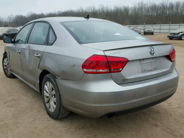 1VWAH7A31EC010070 - 2014 VOLKSWAGEN PASSAT S ვერცხლისფერი ფოტო 3