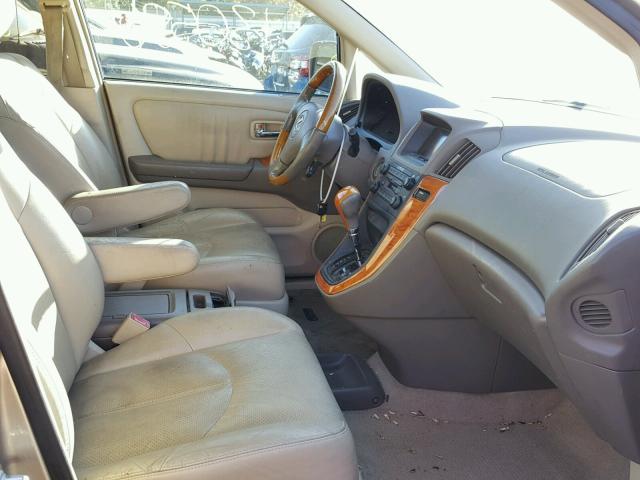 JTJGF10U820144773 - 2002 LEXUS RX 300 BEIGE photo 5