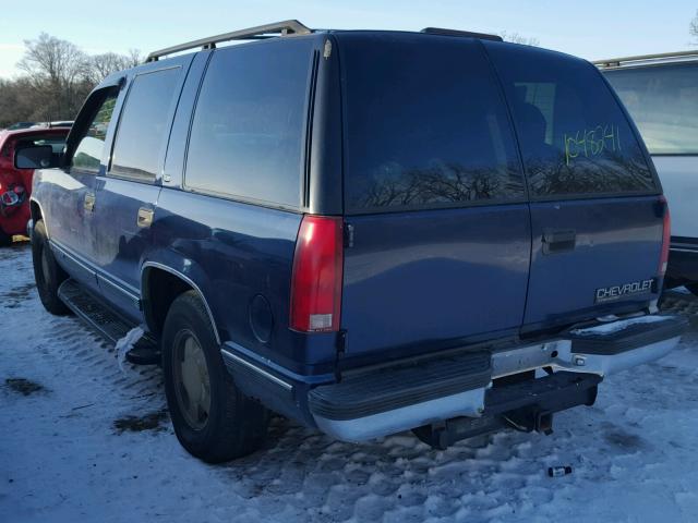 1GNEK13R7XJ358465 - 1999 CHEVROLET TAHOE K150 BLUE photo 3