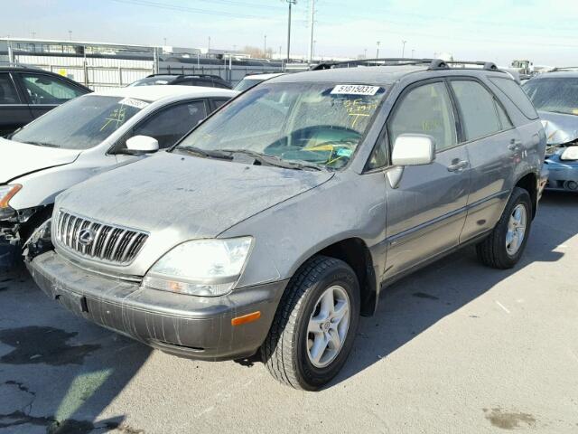 JTJHF10U530303366 - 2003 LEXUS RX 300 GRAY photo 2