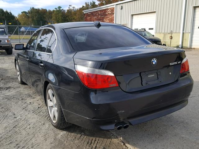 WBANF33567CW69117 - 2007 BMW 525 XI BLACK photo 3