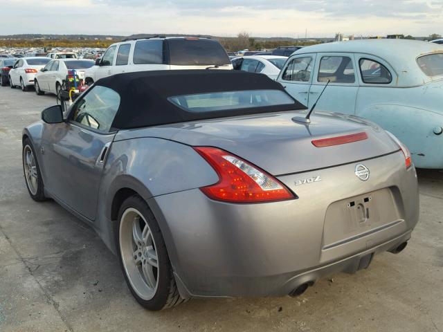 JN1AZ4FH6AM302744 - 2010 NISSAN 370Z GRAY photo 3