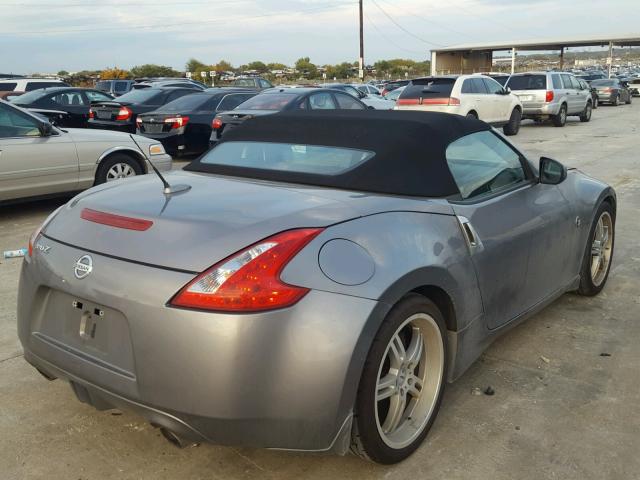 JN1AZ4FH6AM302744 - 2010 NISSAN 370Z GRAY photo 4