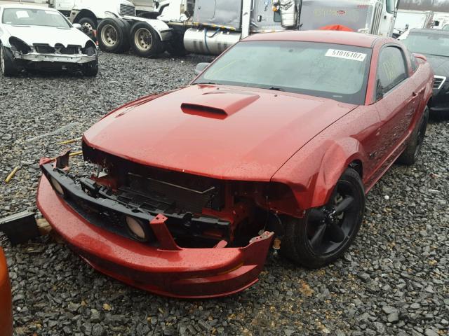 1ZVFT82H875264189 - 2007 FORD MUSTANG GT RED photo 2