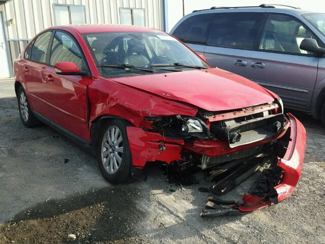 YV1MS390252085834 - 2005 VOLVO S40 2.4I RED photo 1