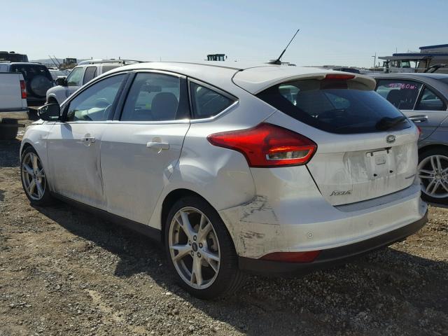 1FADP3N27GL405635 - 2016 FORD FOCUS TITA WHITE photo 3