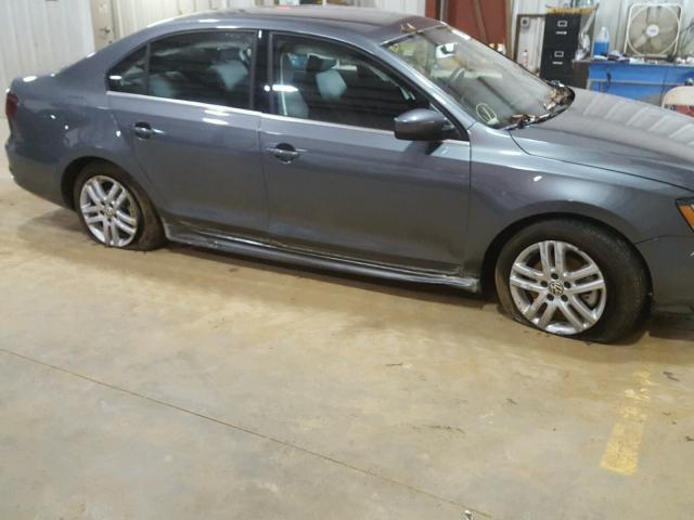 3VW2B7AJ5HM305597 - 2017 VOLKSWAGEN JETTA S GRAY photo 9