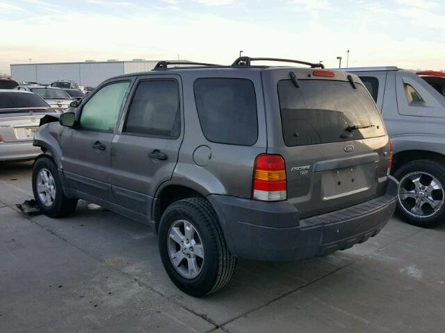 1FMYU031X6KA78015 - 2006 FORD ESCAPE XLT GRAY photo 3