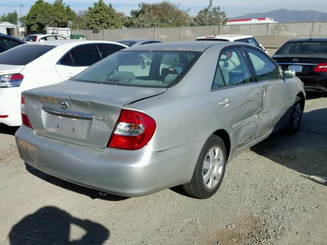 4T1BE32K62U103988 - 2002 TOYOTA CAMRY LE SILVER photo 4