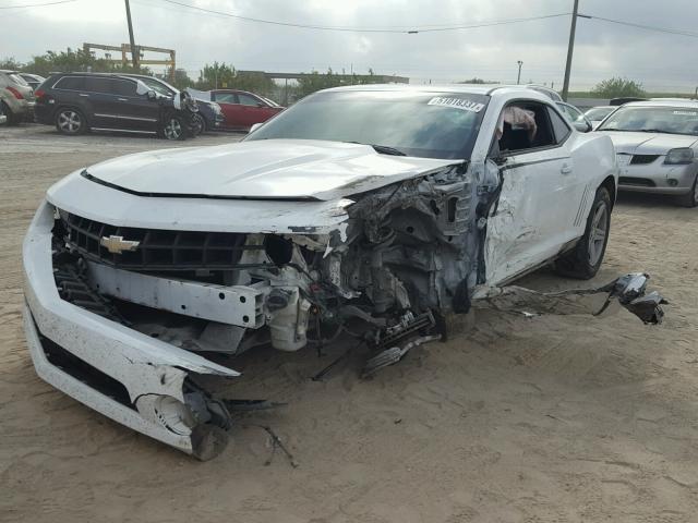 2G1FB1E37C9126968 - 2012 CHEVROLET CAMARO LT WHITE photo 2