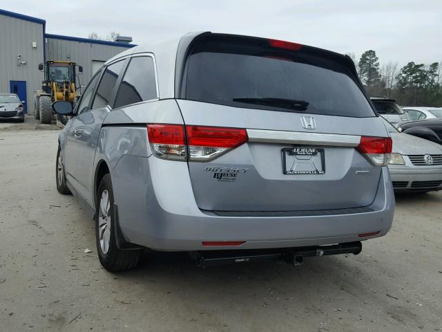 5FNRL5H37GB043773 - 2016 HONDA ODYSSEY SE SILVER photo 3