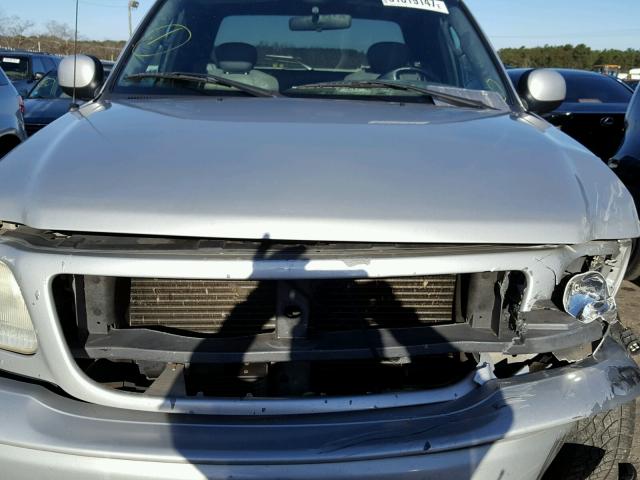 1FTRX17L03NB41666 - 2003 FORD F150 SILVER photo 7