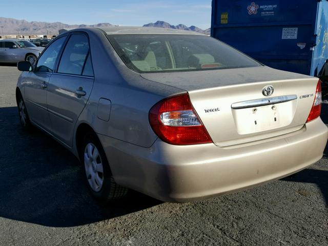 4T1BE30K43U253988 - 2003 TOYOTA CAMRY LE თაფლისფერი ფოტო 3