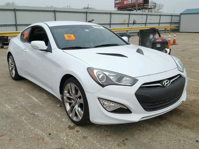 KMHHU6KJ2FU127104 - 2015 HYUNDAI GENESIS CO WHITE photo 1