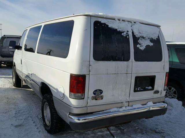 1FMRE11W03HA43921 - 2003 FORD ECONOLINE WHITE photo 3