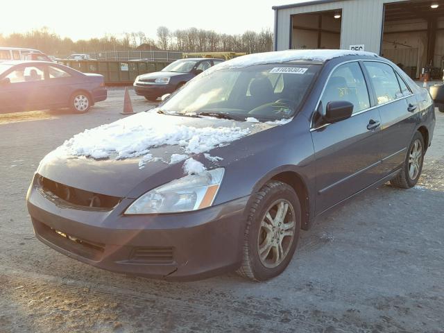 1HGCM56377A226428 - 2007 HONDA ACCORD SE GRAY photo 2