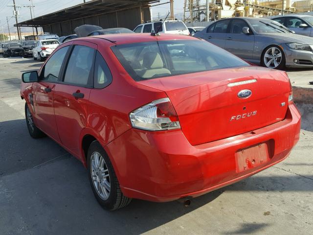 1FAHP35N38W113511 - 2008 FORD FOCUS SE RED photo 3