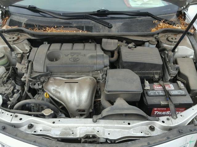 4T4BF3EK6AR071489 - 2010 TOYOTA CAMRY BASE GRAY photo 7