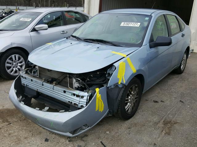 1FAHP35N79W184423 - 2009 FORD FOCUS SE BLUE photo 2