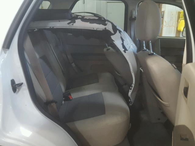 1FMCU93128KD06431 - 2008 FORD ESCAPE XLT WHITE photo 6