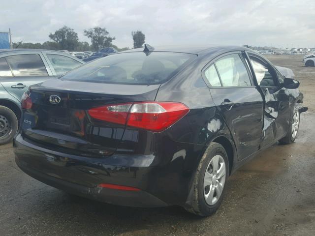 KNAFK4A69G5621343 - 2016 KIA FORTE LX BLACK photo 4