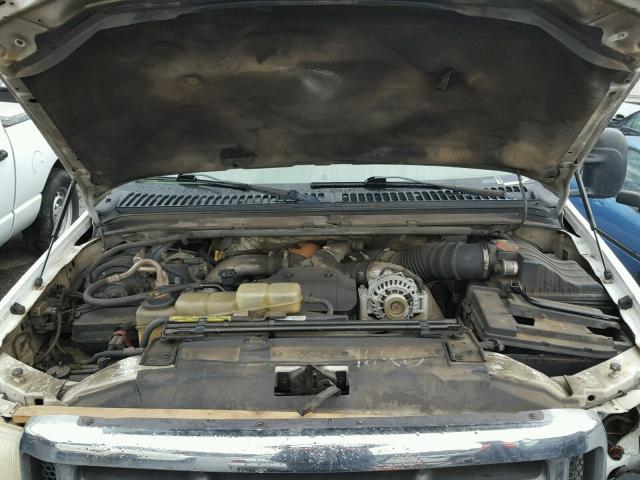 1FTSW31F61EA75267 - 2001 FORD F350 SRW S WHITE photo 7