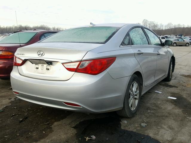 5NPEB4AC6CH348151 - 2012 HYUNDAI SONATA GLS SILVER photo 4