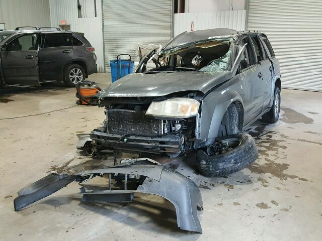 5GZCZ33DX6S867307 - 2006 SATURN VUE GRAY photo 2