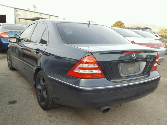 WDBRF64J95F723439 - 2005 MERCEDES-BENZ C 320 BLACK photo 3