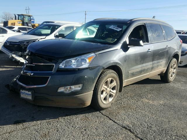 1GNKREED2CJ252331 - 2012 CHEVROLET TRAVERSE L CHARCOAL photo 2