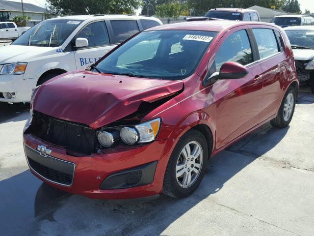 1G1JC6SH5C4112672 - 2012 CHEVROLET SONIC LT RED photo 2