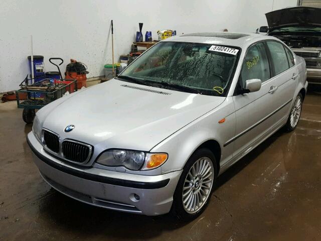 WBAEW53453PG21391 - 2003 BMW 330 XI SILVER photo 2