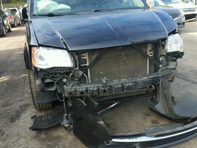 2C4RC1GG0DR647694 - 2013 CHRYSLER TOWN & COU BLACK photo 9