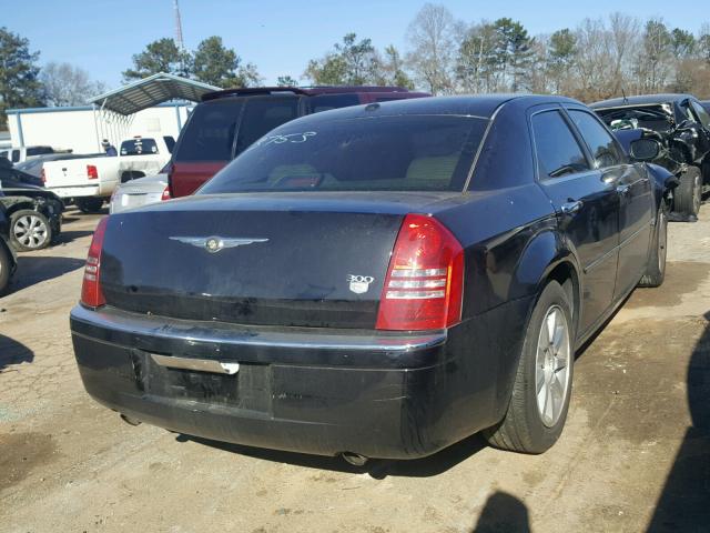 2C3KA63H77H653753 - 2007 CHRYSLER 300C BLACK photo 4