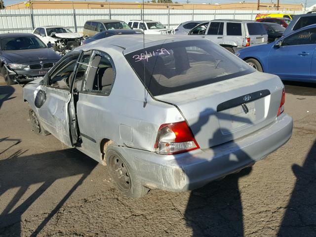 KMHCF35G52U206313 - 2002 HYUNDAI ACCENT L GRAY photo 3