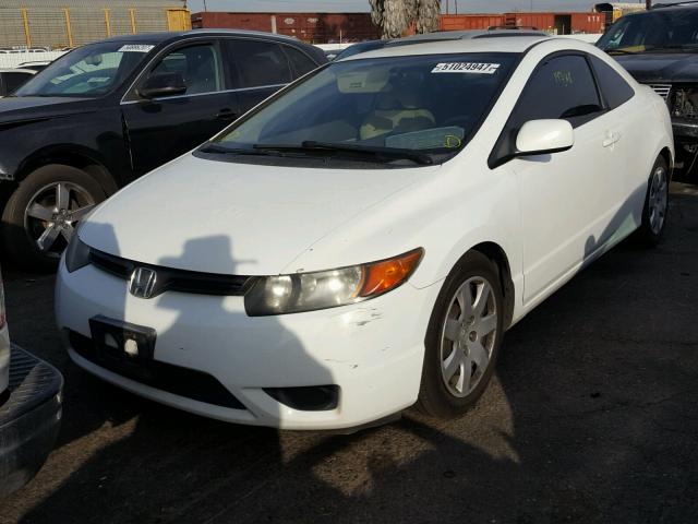 2HGFG12647H574931 - 2007 HONDA CIVIC LX WHITE photo 2