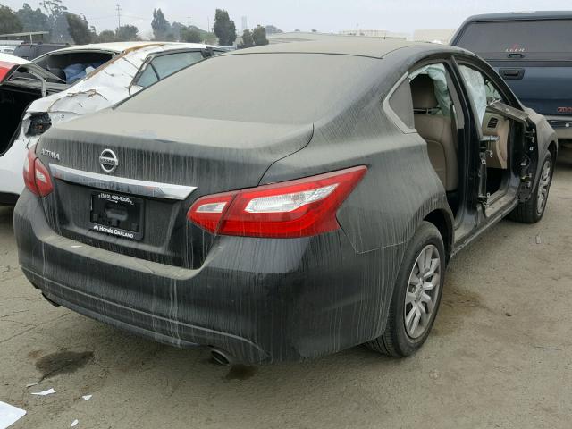 1N4AL3AP1GN312937 - 2016 NISSAN ALTIMA 2.5 BLACK photo 4